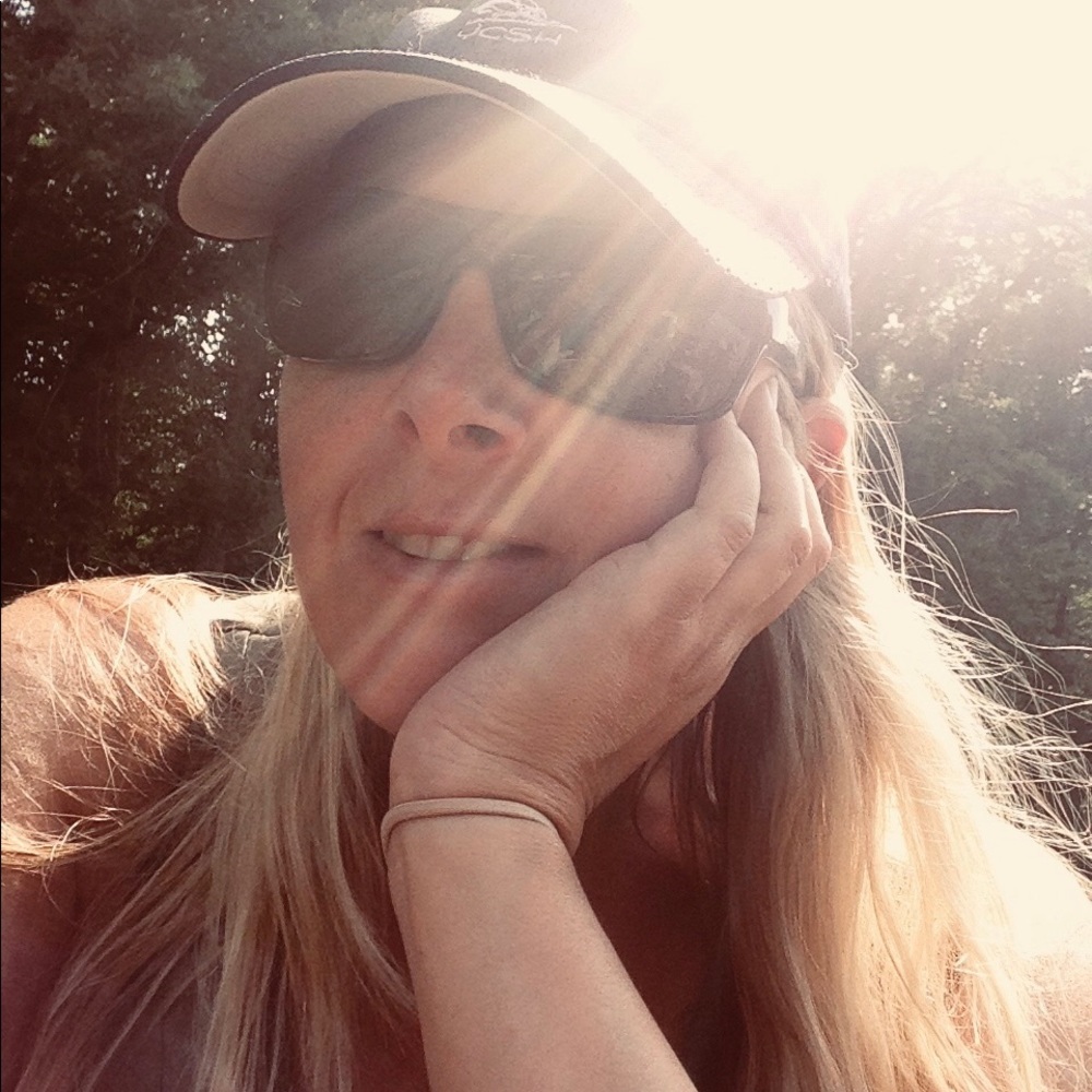 Meet your Posher, Julie